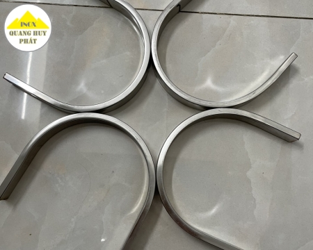 Gia công uốn ống hộp 304, 316, 201
